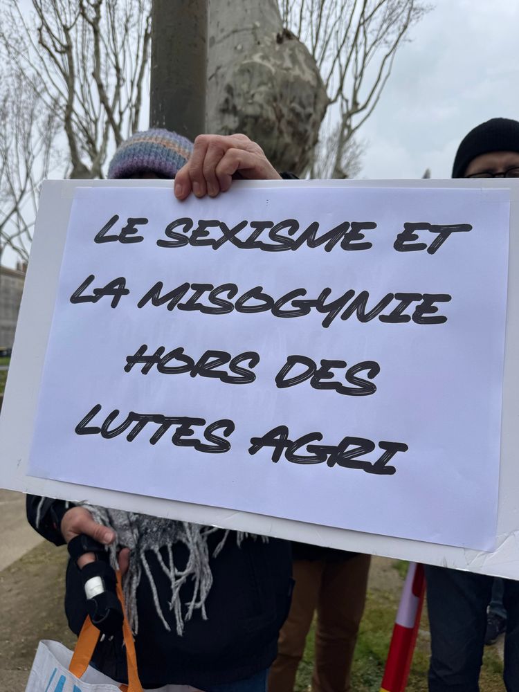 Le sexisme et la misogynie hors des luttes agri. 
