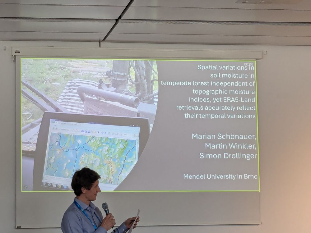 EGU25 talk cover slide Marian Schönauer with session host 