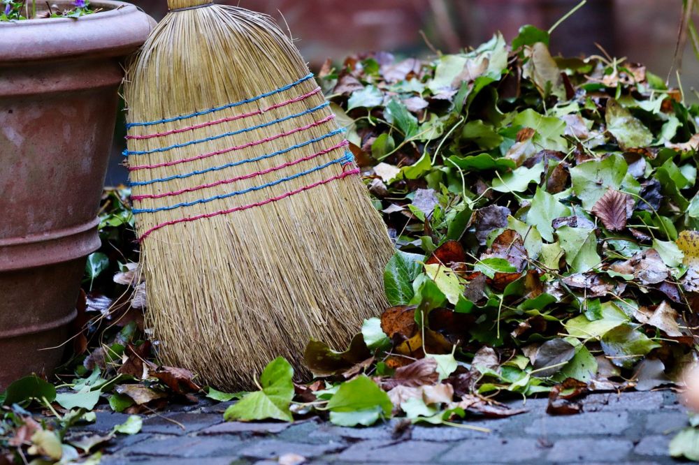 The Welkin Writing Prize | Clean Floors