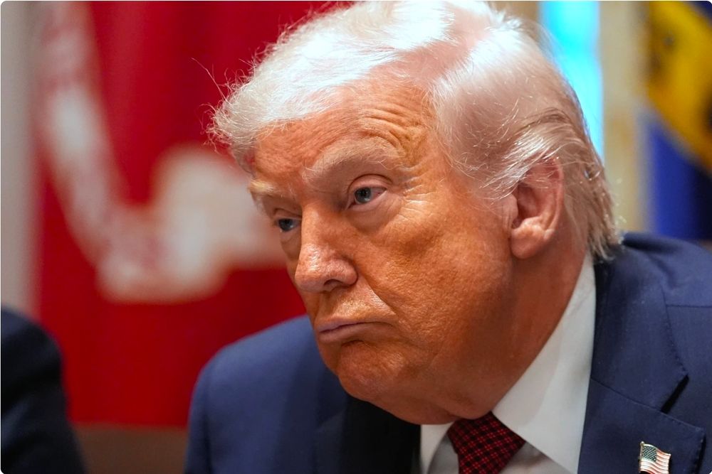 Trump has started his transformation into one of the Deep Ones.