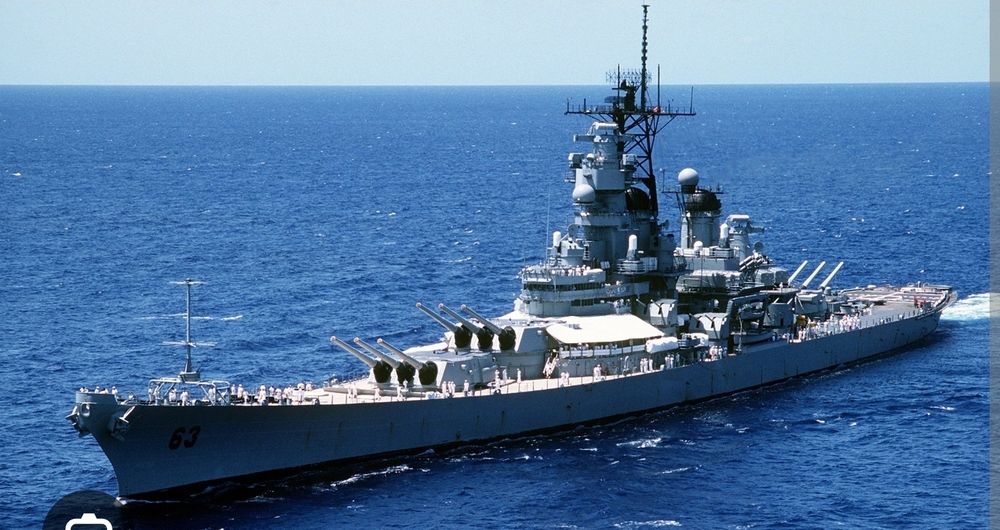 A picture of an Iowa-class battleship at sea