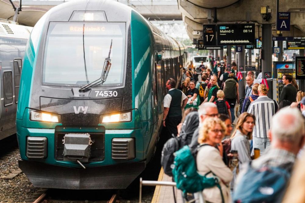 Én uke etter at tre personer besvimte på toget bekrefter Vy ny hendelse på stappfullt Oslo-tog.