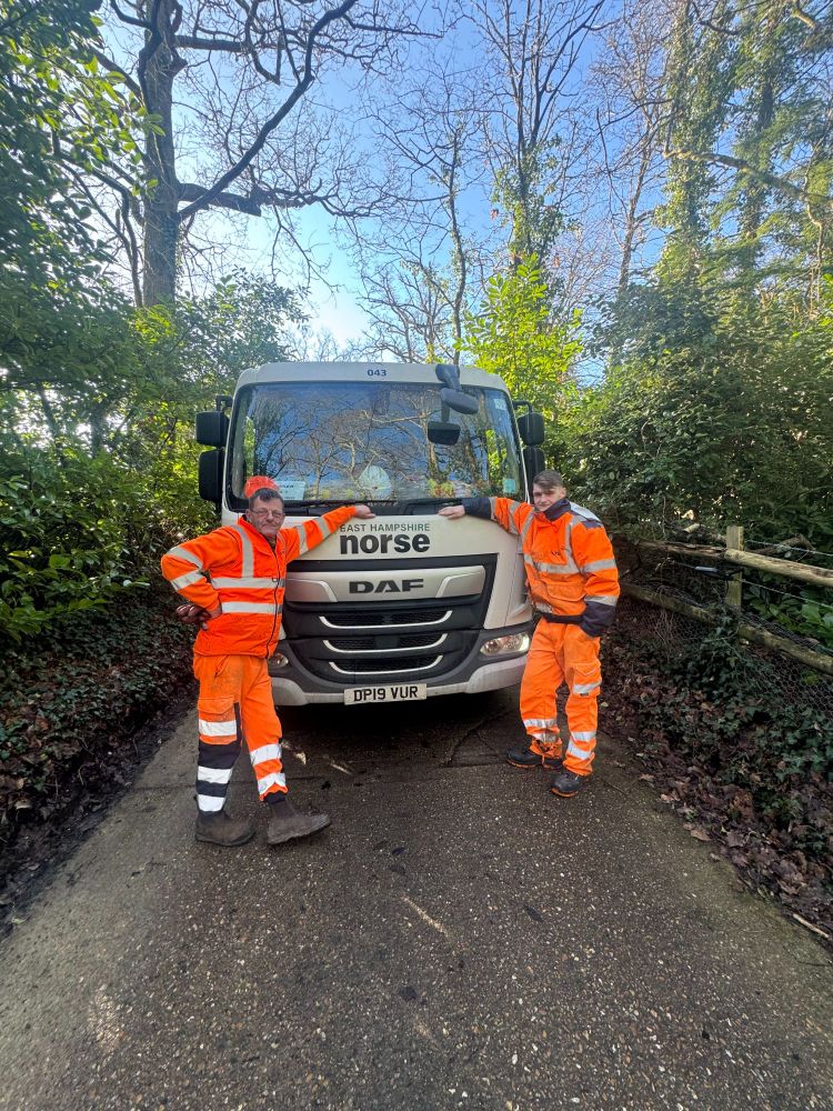 Hard to reach crew next to their bin lorry