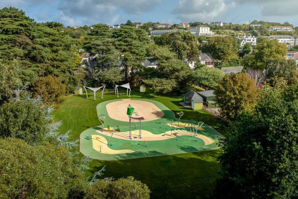 Shade and changing spaces for Millbrook water park