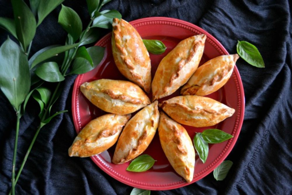 Lithuanian Meat Pies “Kibinai“ / Patys skaniausi kibinai