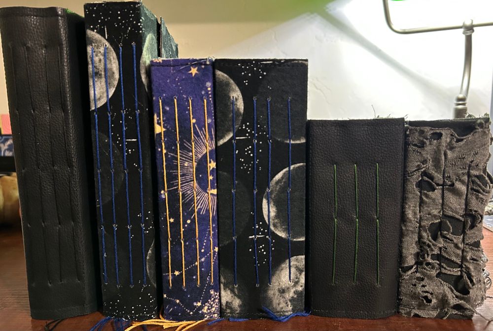 Six assembled journals ✨ All have paper bag/fabric covers. 