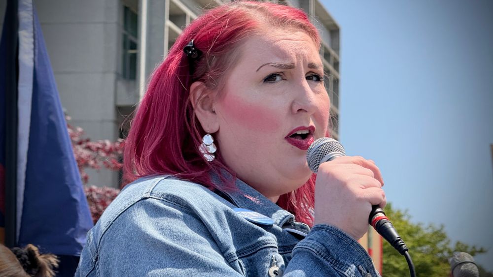 Paige Barton got the crowd energized.