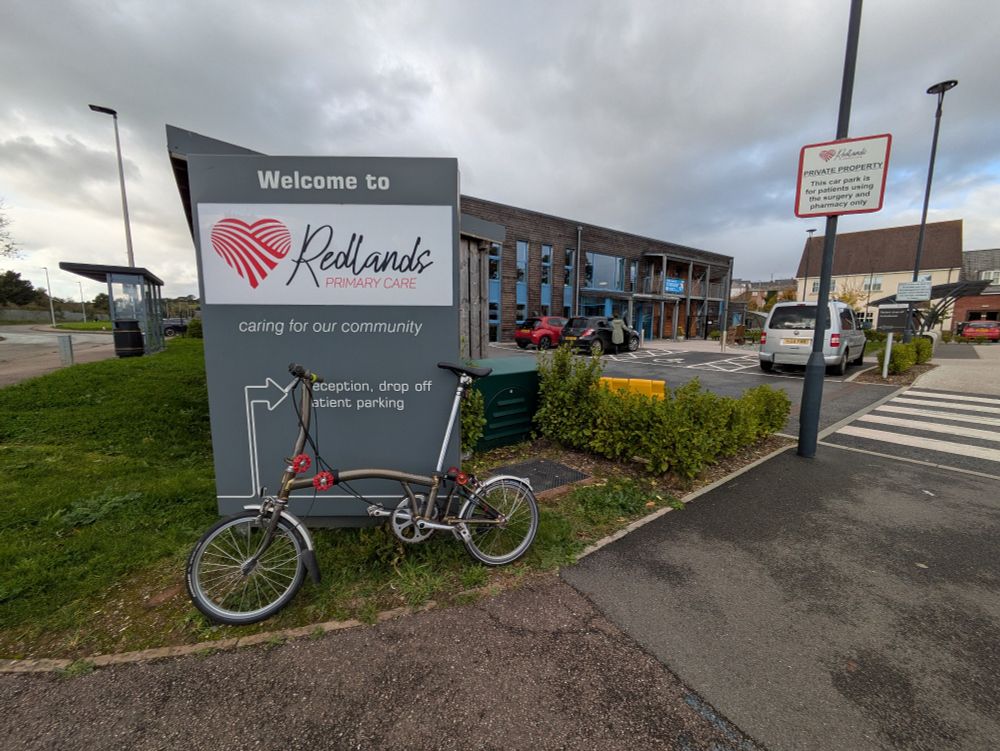 Hannibal the Brompton posing by the doctor's while I get a flu shot.