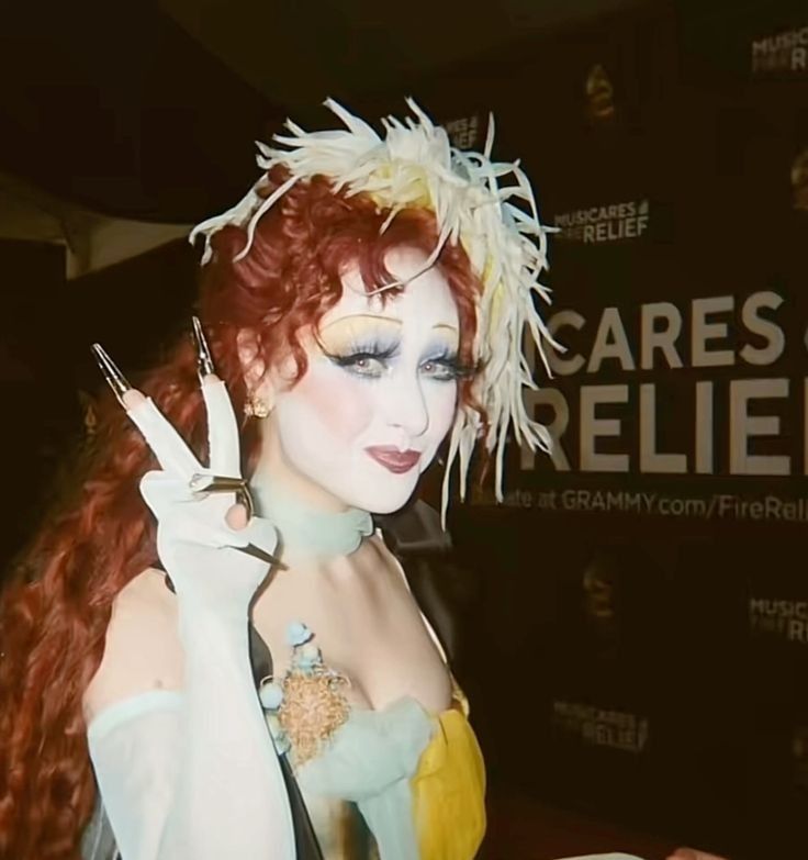 Chappell on grammys red carpet 