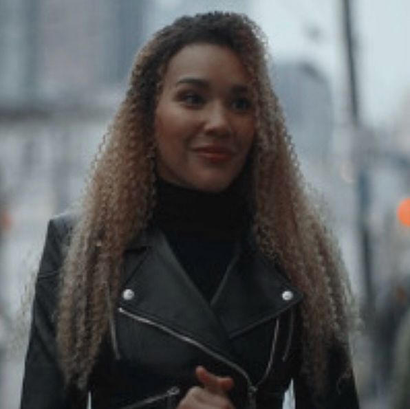 The character Allison Hargreeves from The Umbrella Academy.